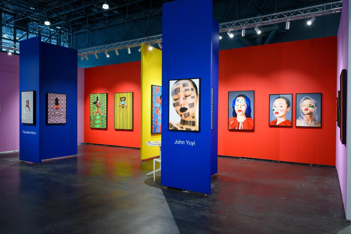 The stand of Gallery 193, Paris, at the 2023 edition of Photofairs New York Photo: Casey Kelbaugh CKA, courtesy of Photofairs