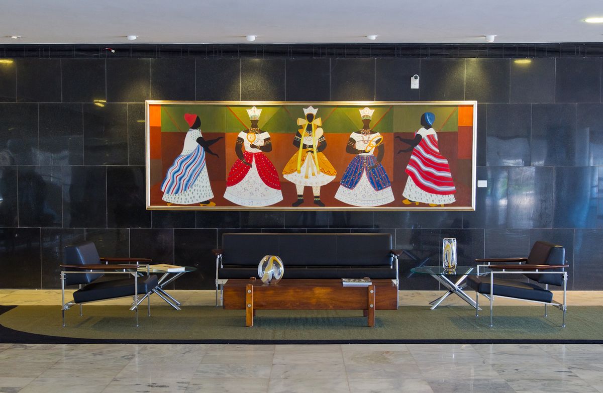 Os Orixás (1966) by the Brazilian artist Djanira da Motta e Silva at the Palácio Planalto before it was removed