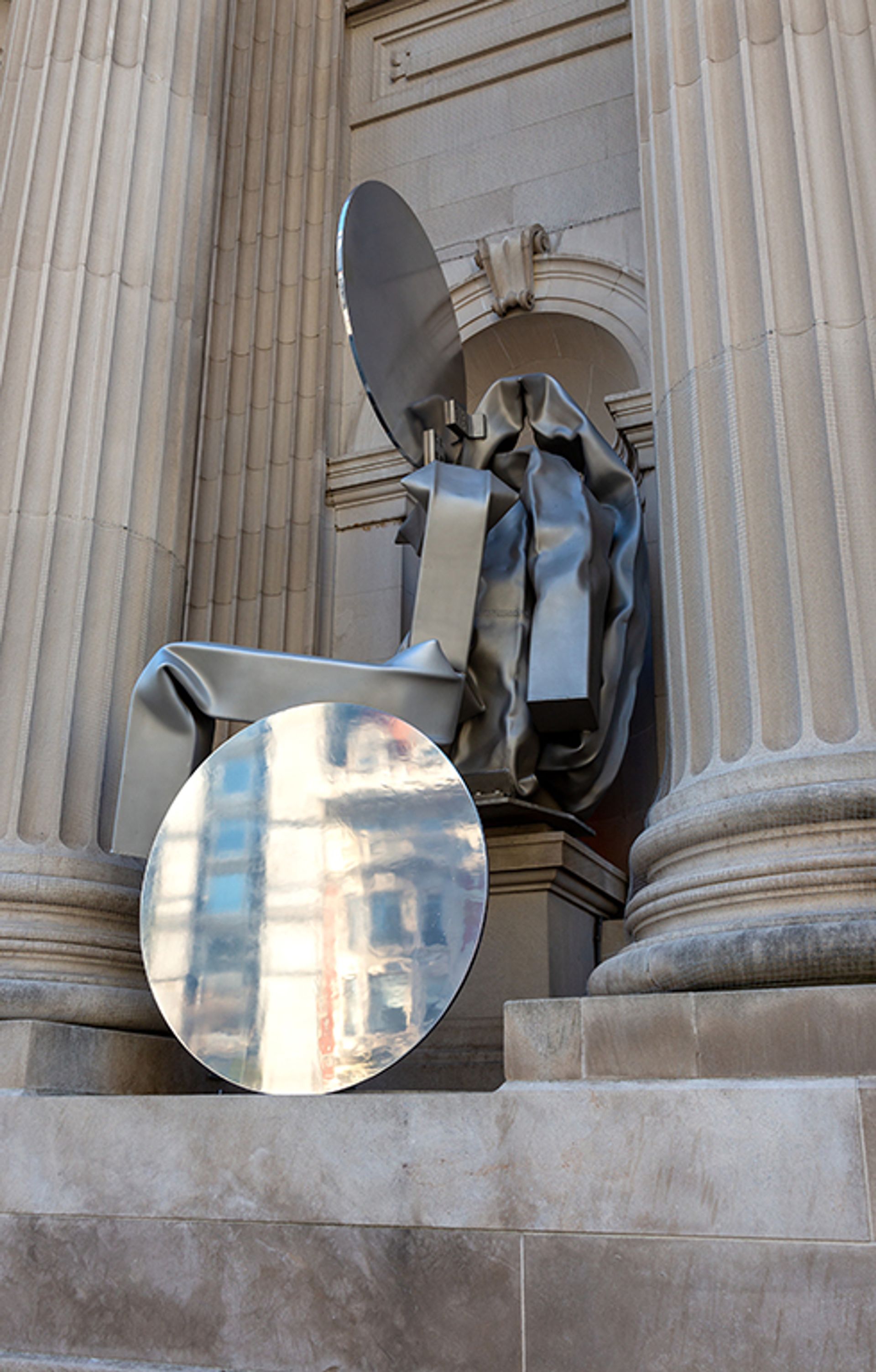 Installation detail of one of the sculptures in Carol Bove's The séances aren't helping, a commission for the niches in the Metropolitan Museum of Art's façade Courtesy of the artist and David Zwirner; the Metropolitan Museum of Art, photo by Bruce Schwarz