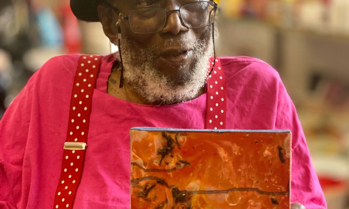 Tracey Emin, Frank Bowling and NFT artists create works in support of Parkinson’s analysis Tracey Emin, Frank Bowling and NFT artists create works in support of Parkinson’s analysis