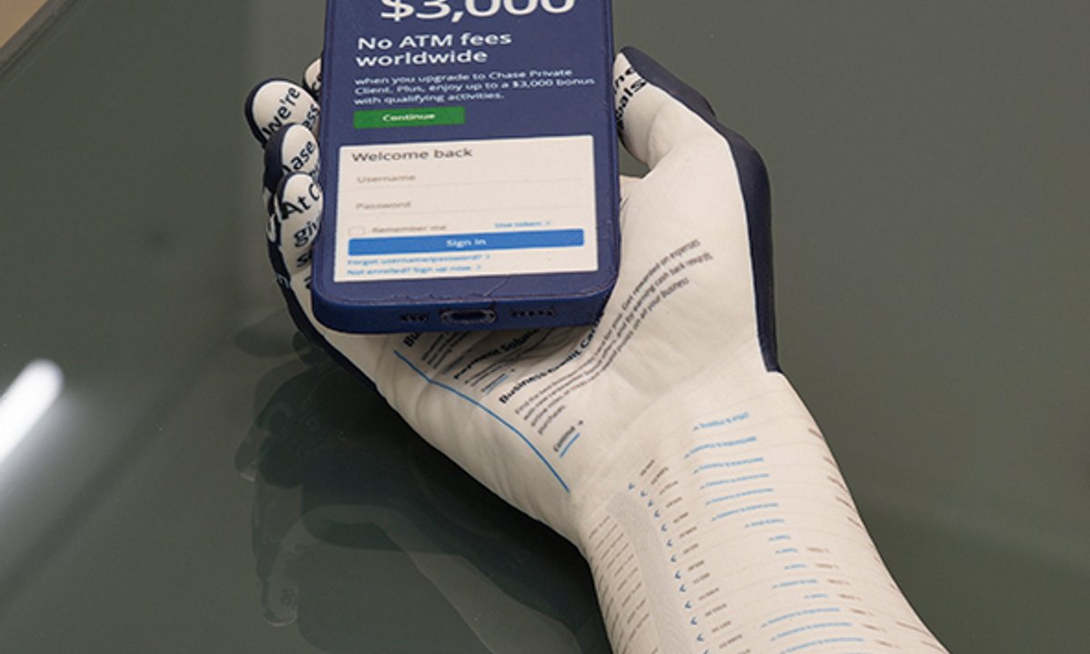 Is social media one of the worst things to happen to artists? Yes, says US artist Josh Kline Is social media one of the worst things to happen to artists? Yes, says US artist Josh Kline