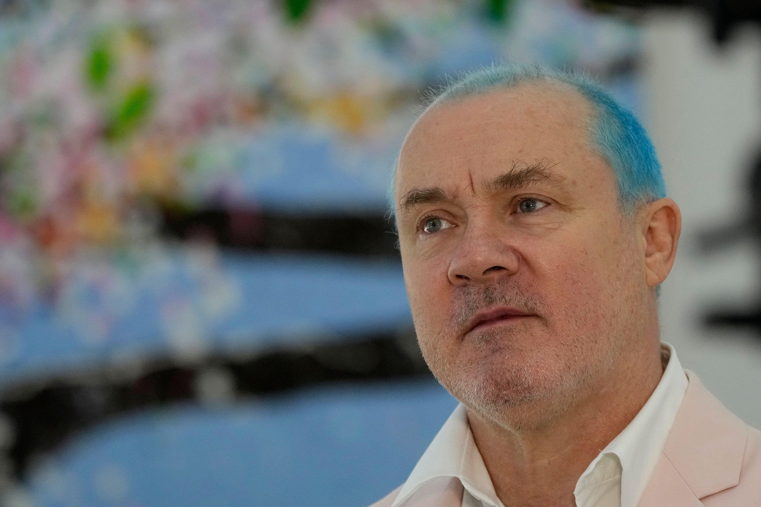 Damien Hirst waxed lyrical about his manager—less so about dealers Associated Press/Alamy Stock Photo