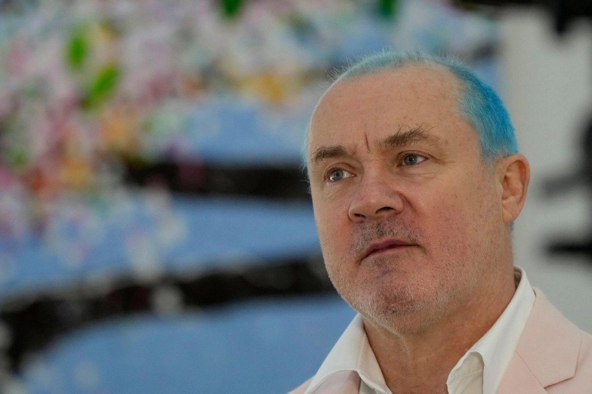Damien Hirst waxed lyrical about his manager—less so about dealers Associated Press/Alamy Stock Photo