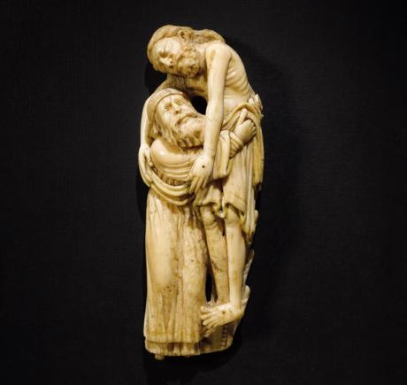  V&A and the Met in tug-of-war over £2m medieval ivory 