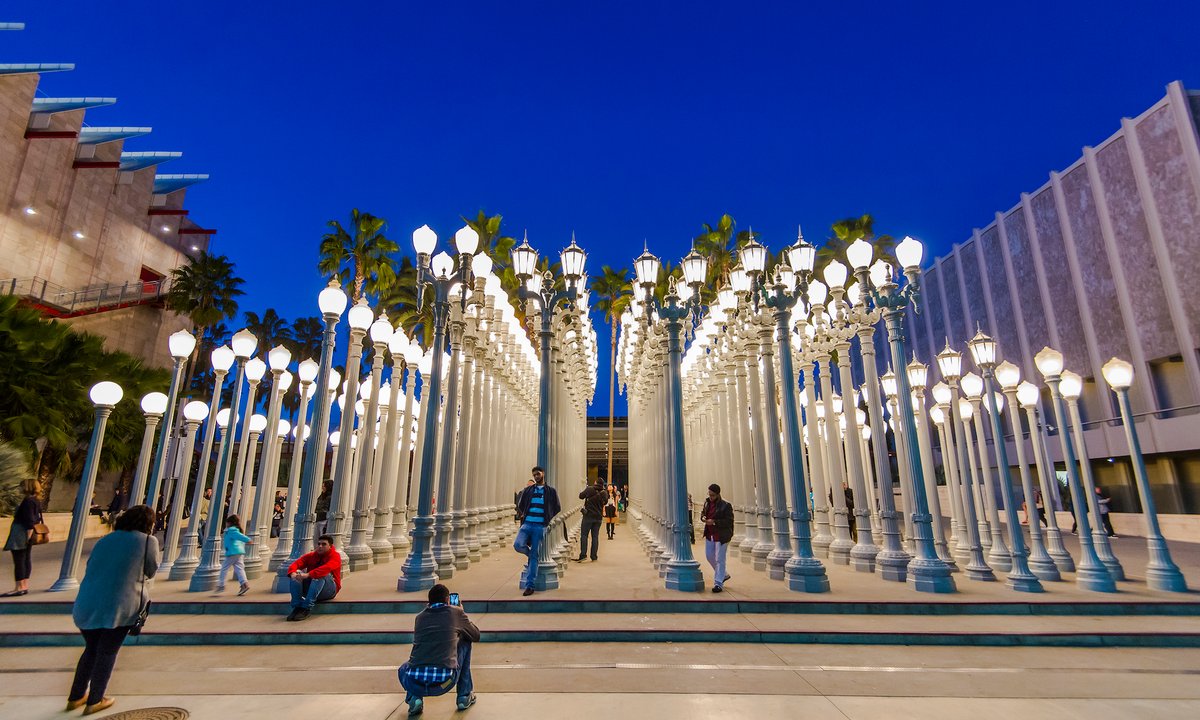 Financial institution of America conservation grants help work on Chris Burden’s City Mild, Warhol Oxidation canvas and extra Financial institution of America conservation grants help work on Chris Burden’s City Mild, Warhol Oxidation canvas and extra