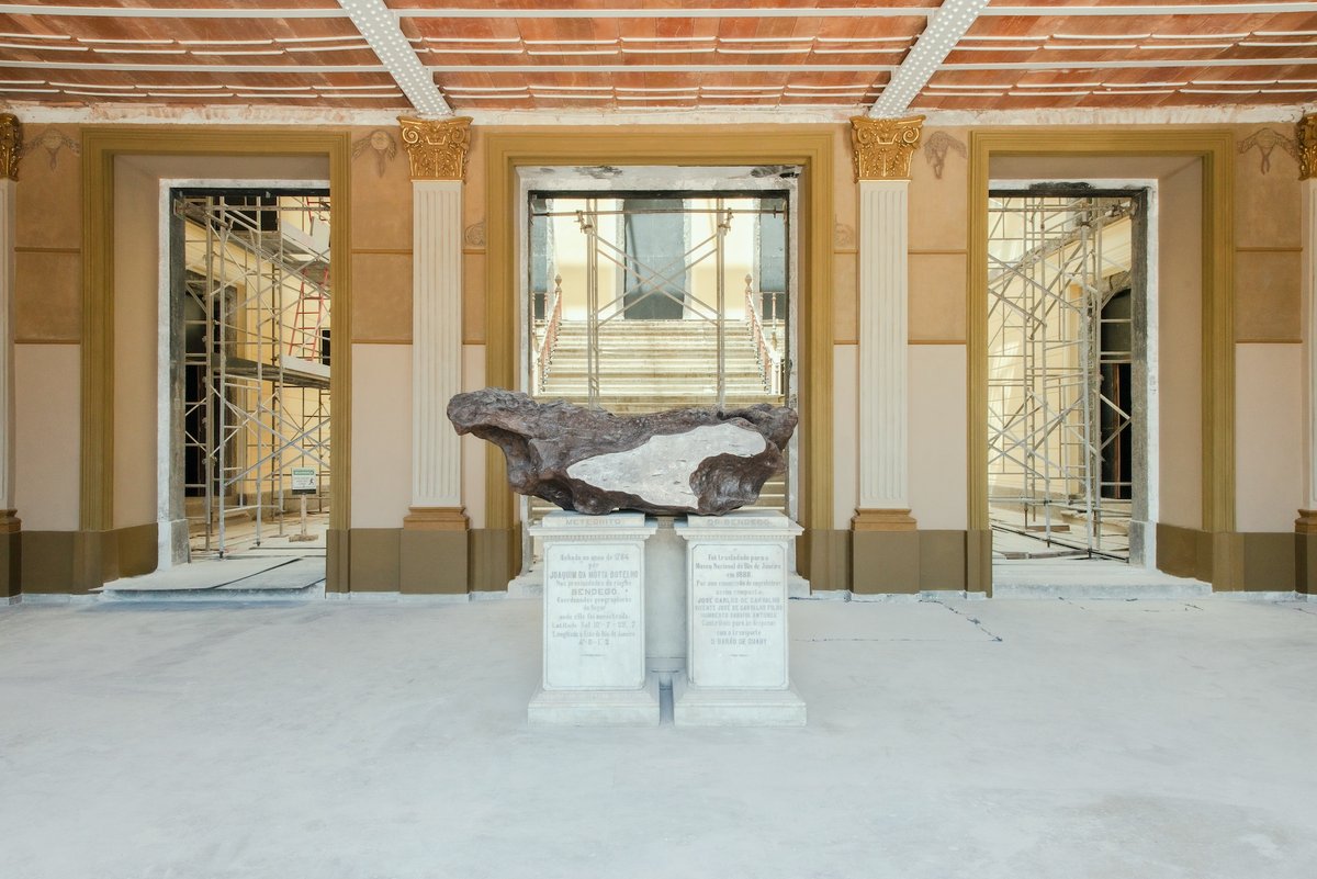 The Bendegó meteorite on display in one of the rooms at the National Museum of Brazil that will reopen to the public this month Photo: Felipe Cohen / Projeto MNV