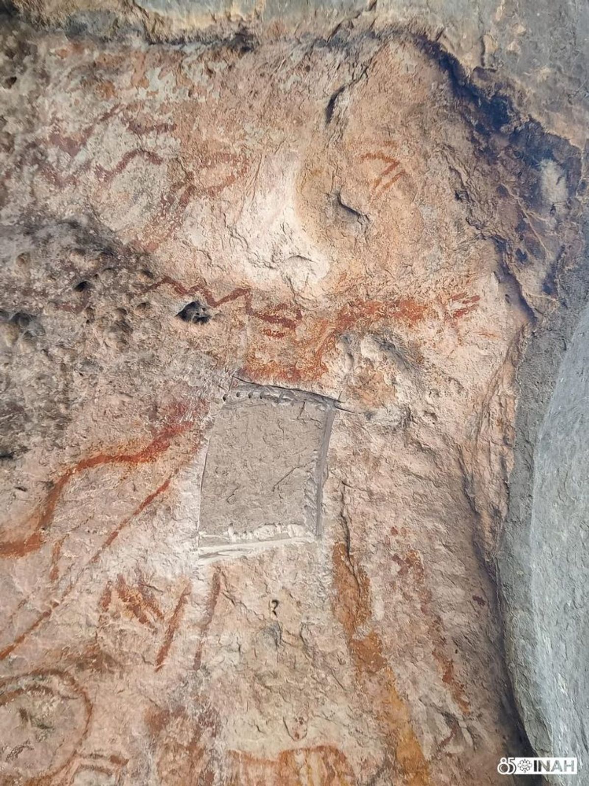 The petroglyph at La Cueva Pinta following the recent vandalism National Institute of Anthropology and History (INAH)