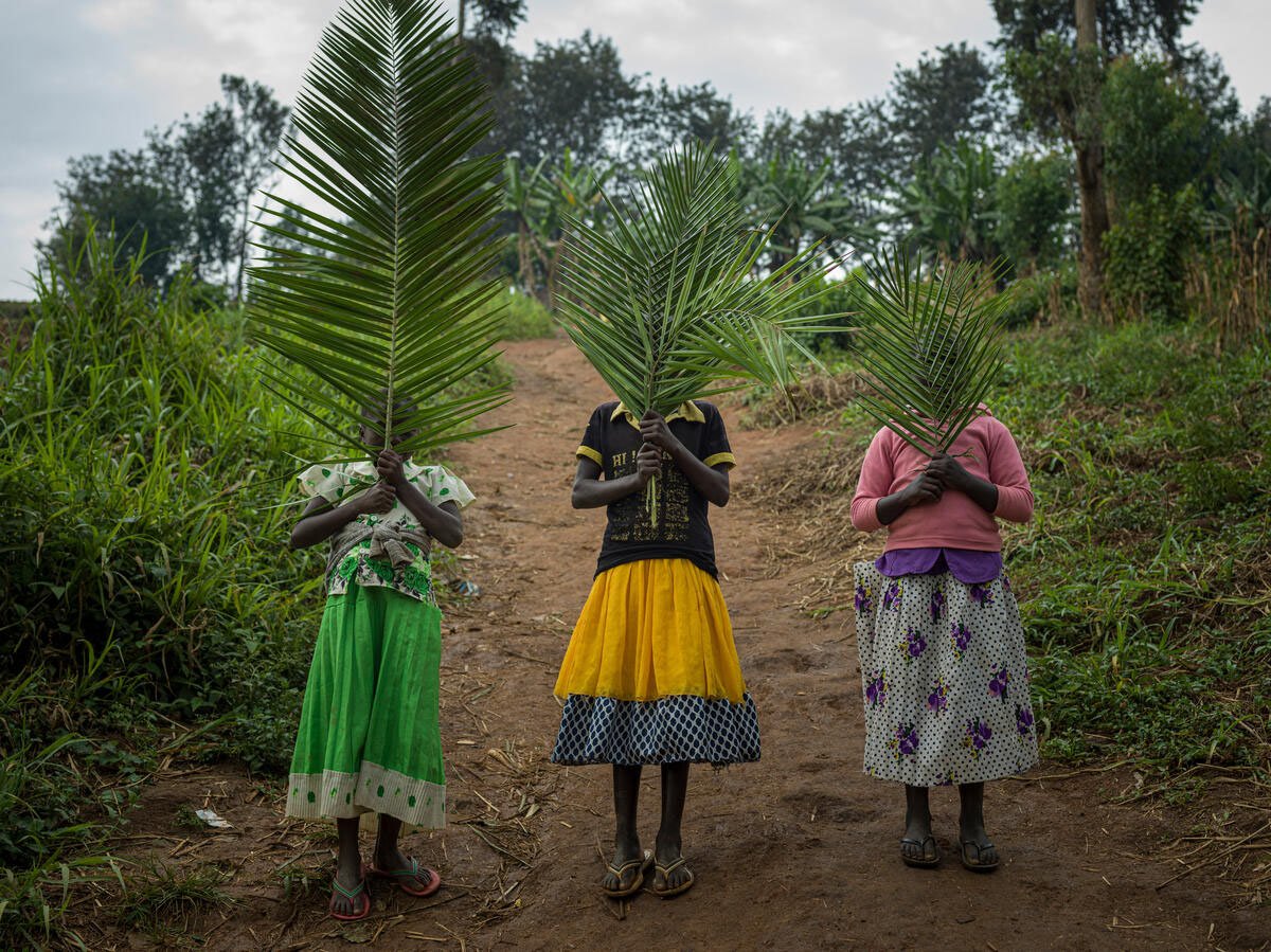 DEMOCRATIC REPUBLIC OF CONGO. Ituri province. 2021. This is the only place for the people who live in this camp or its surroundings to fetch water. Image © Newsha Tavakolian/Magnum Photos