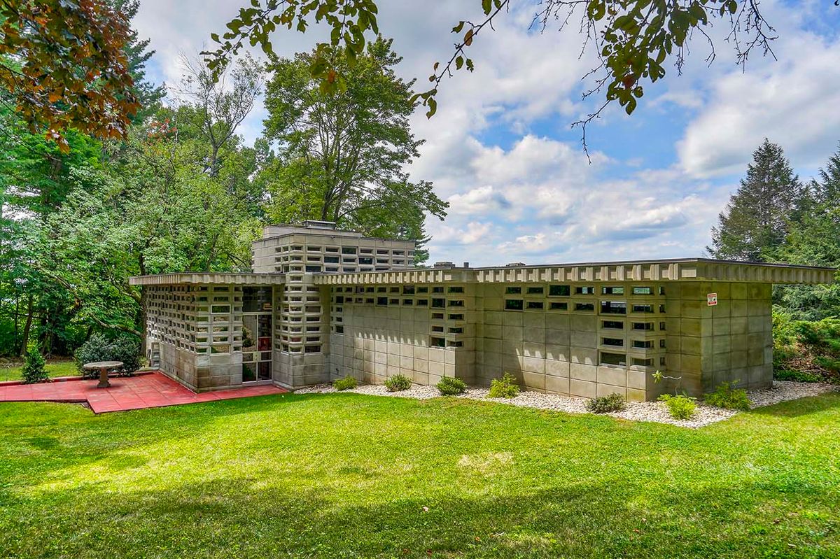 A 1957 home in Manchester, New Hampshire, designed by Frank Lloyd Wright in the Usonian Automatic style Currier Museum of Art