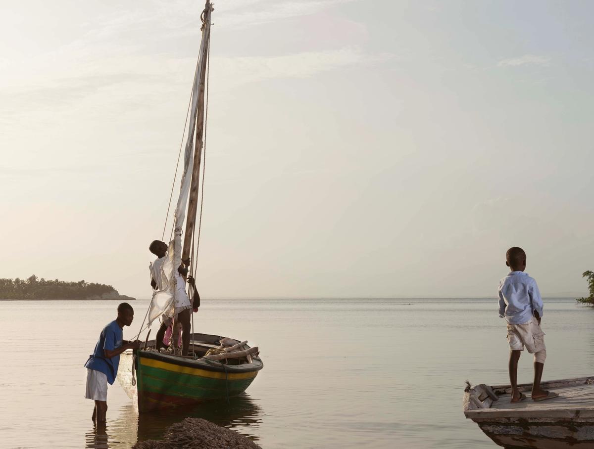 Kehinde Wiley, Narrenschiff (Ship of Fools), 2017, artist film still Kehinde Wiley. Courtesy Stephen Friedman Gallery, London