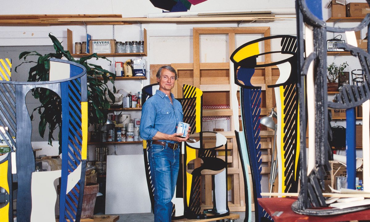 5 must-read books on the American Pop artist 5 must-read books on the American Pop artist