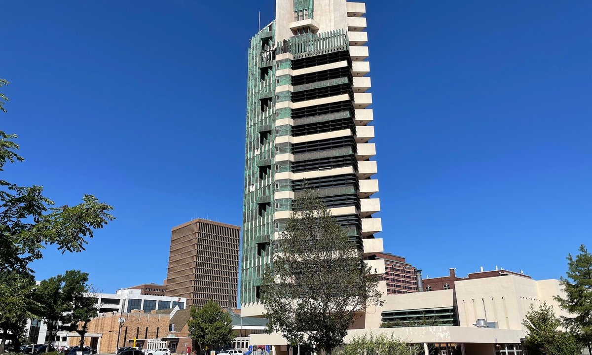 Judge orders sale of Frank Lloyd Wright’s Price Tower for original price of .4m – The Art Newspaper Judge orders sale of Frank Lloyd Wright’s Price Tower for original price of .4m – The Art Newspaper