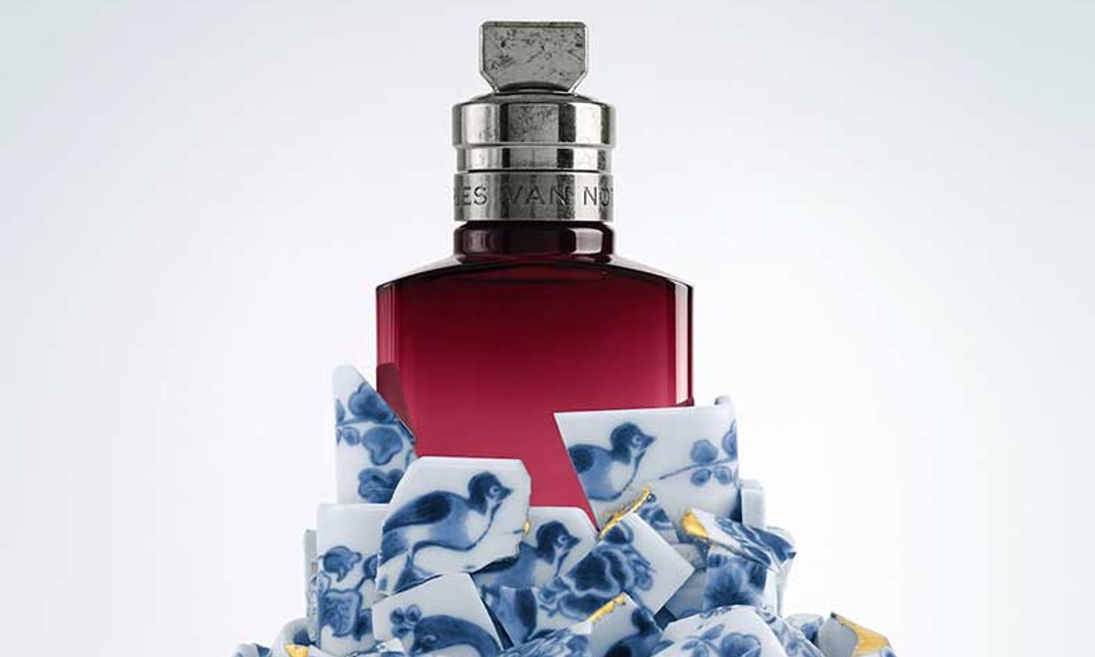 Artist Bouke de Vries creates sculptural porcelain bottles for Dries Van Noten perfume