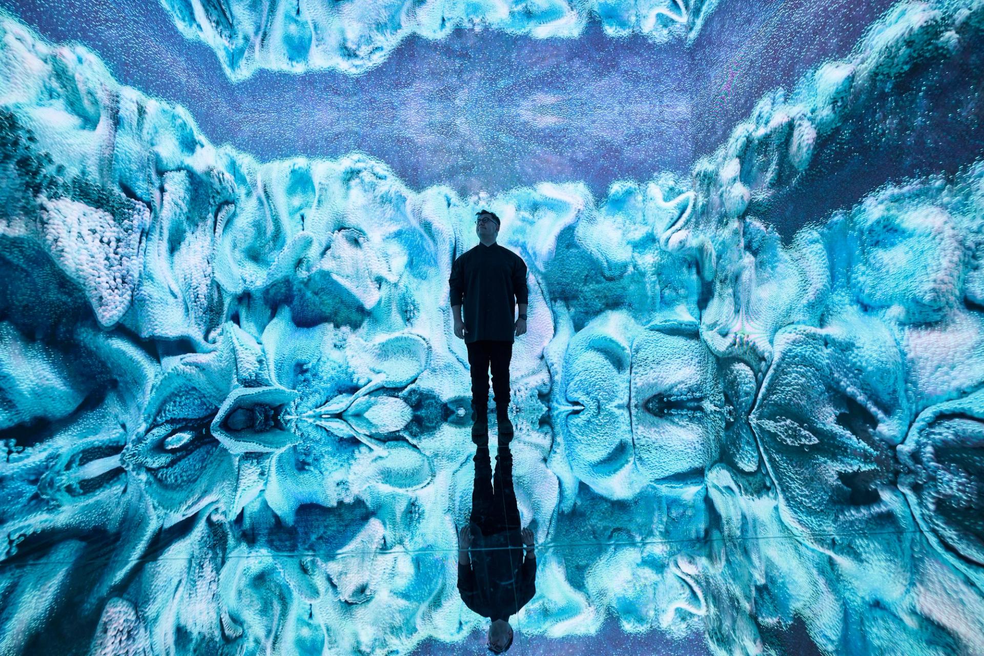 Artist Refik Anadol has created a new immersive installation Glacier Dreams in the Julius Bär Lounge at Art Dubai 2023