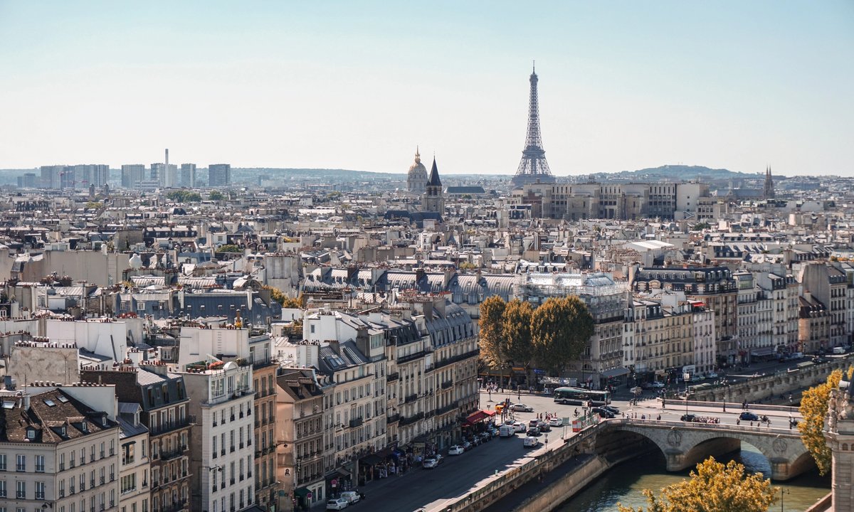 sellers decry new EU gross sales tax that would wipe out Paris’s booming business scene in a single day sellers decry new EU gross sales tax that would wipe out Paris’s booming business scene in a single day