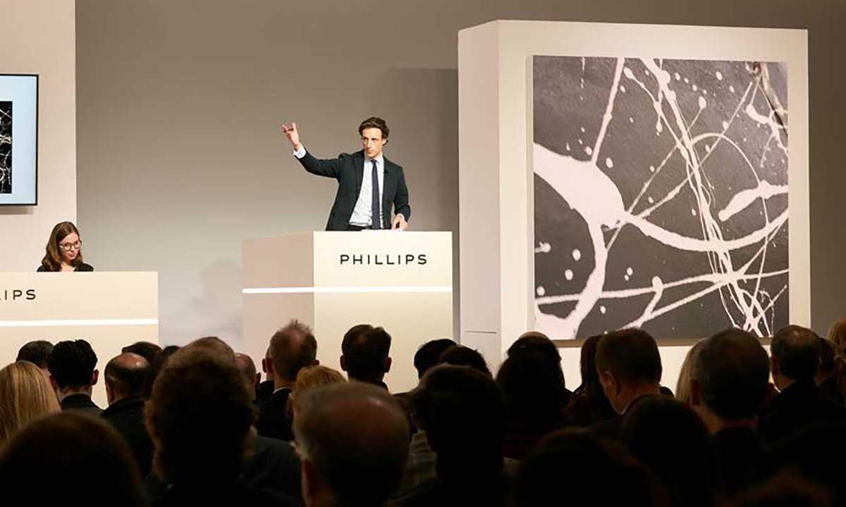 Phillips’s contemporary art auction in New York, hampered by Basquiat flop, brings in slim .2m Phillips’s contemporary art auction in New York, hampered by Basquiat flop, brings in slim .2m