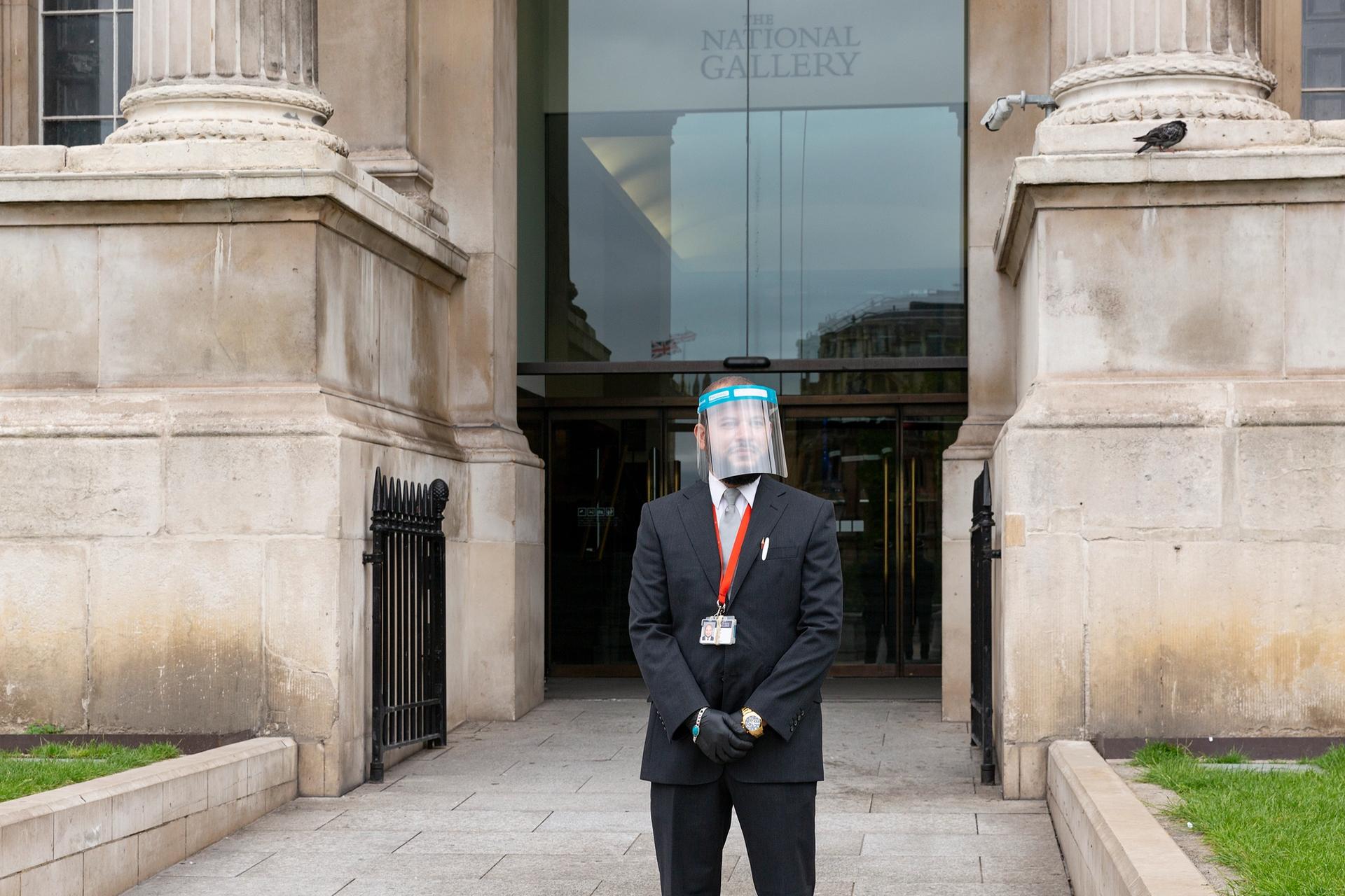 A member of security staff outside the National Gallery in London after lockdown © The National Gallery, London