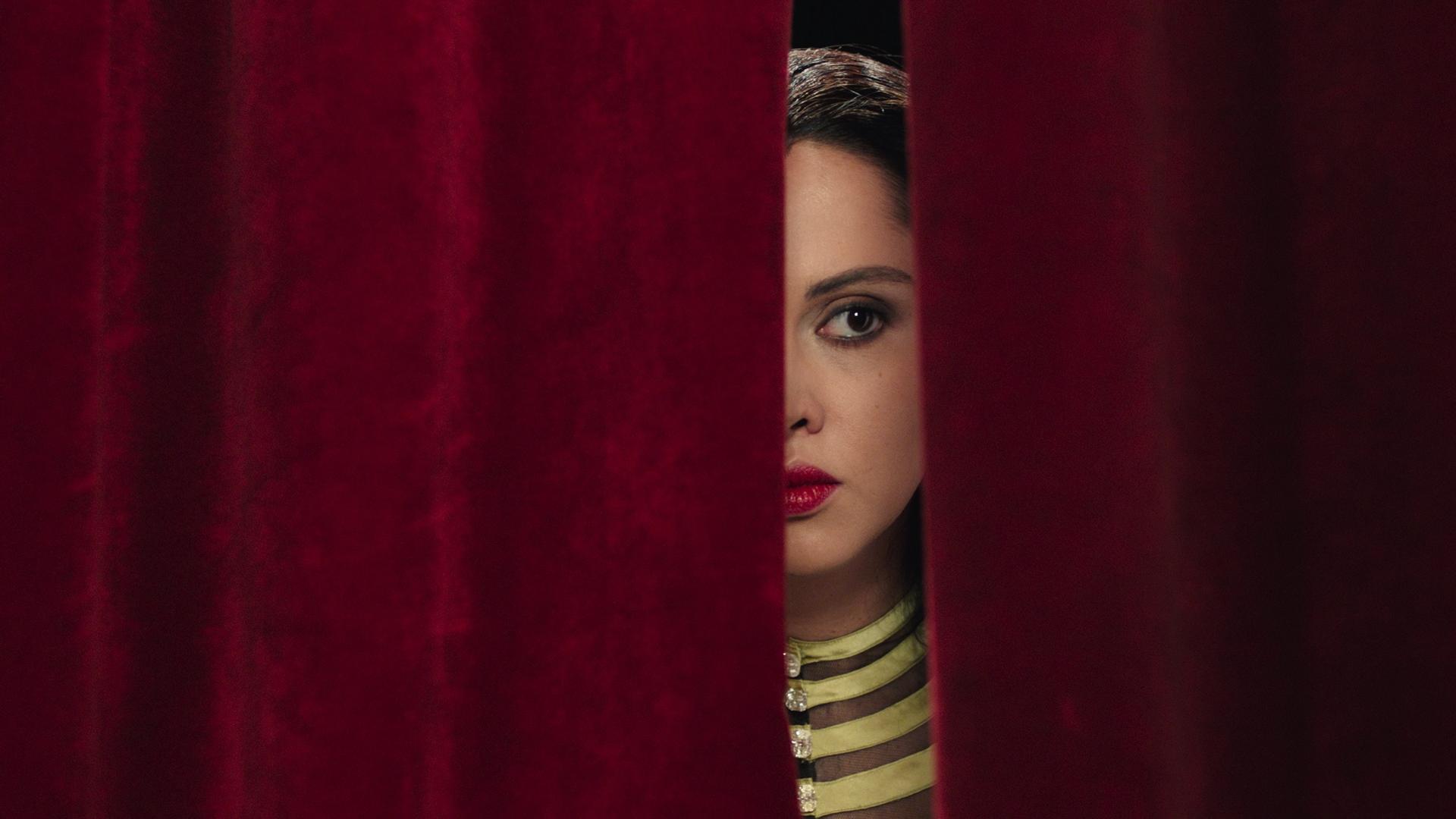 A still from Shirin Neshat's film Looking for Oum Kulthum Courtesy of the artist and Goodman Gallery. © Razor Film