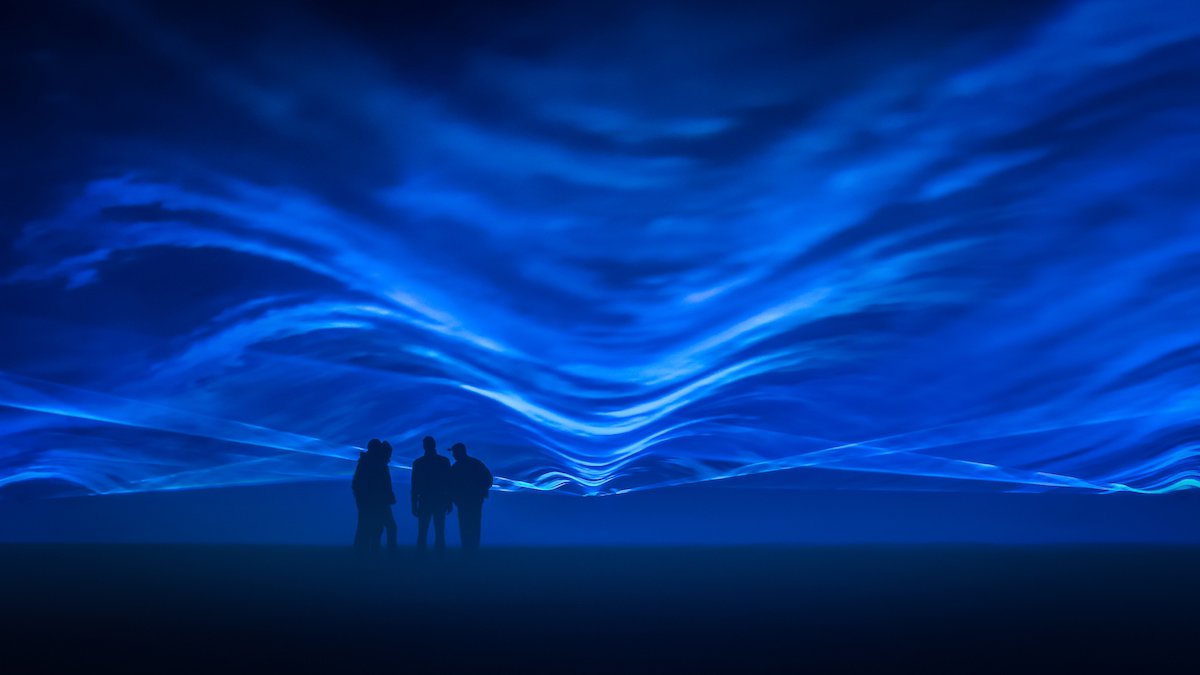 Daan Roosegaarde's Waterlicht Studio Roosegaarde
