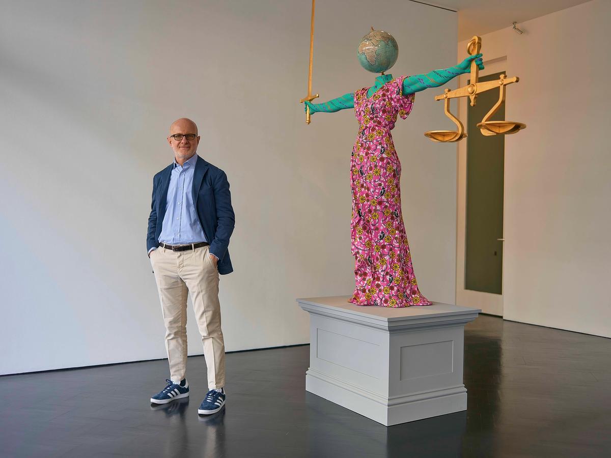 Stephen Friedman with a Yinka Shonibare work in his gallery © Tom Jamieson
