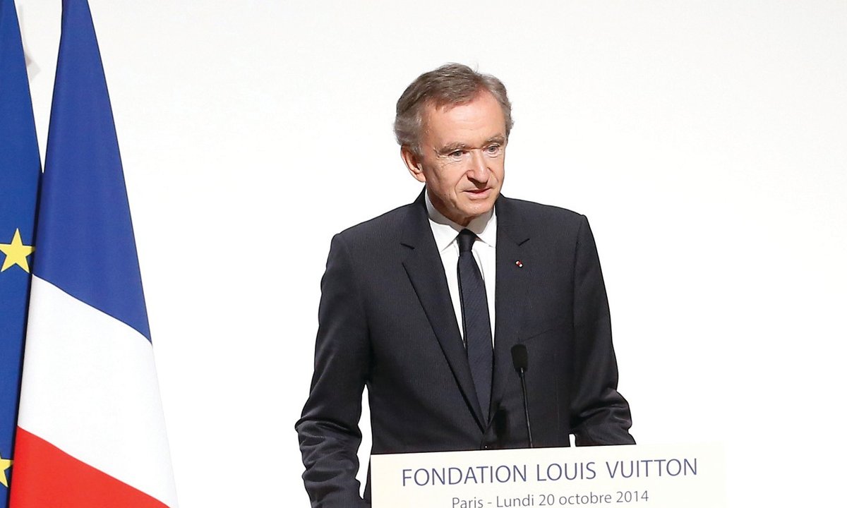 Bernard Arnault Announces Opening Of The Fondation Louis Vuitton - Daily  Front Row
