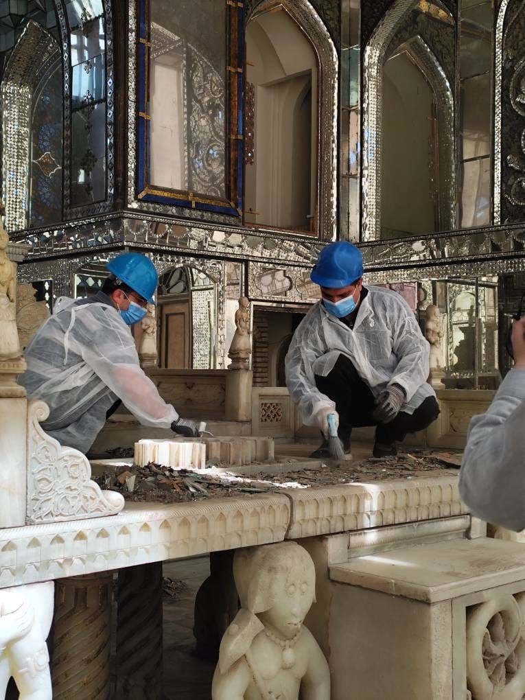 At Golestan Palace, a team of specialists collects, sorts and codes shattered wooden and decorative fragments Ministry of Cultural Heritage, Tourism and Handicrafts (MCHTH)