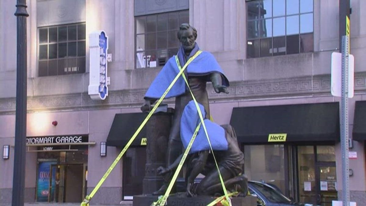 The Emancipation Group statue was removed and towed away from Park Square, Boston courtesy Kobi 5TV