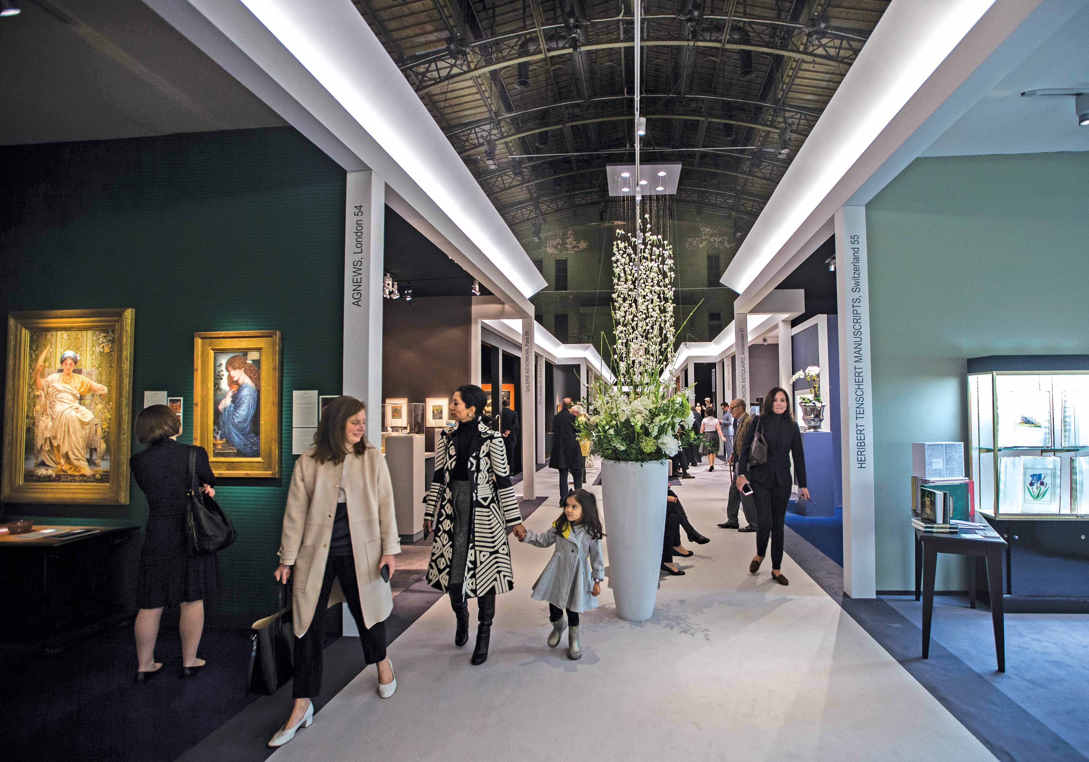 Tefaf and Artvest tussle over management of New York fairs