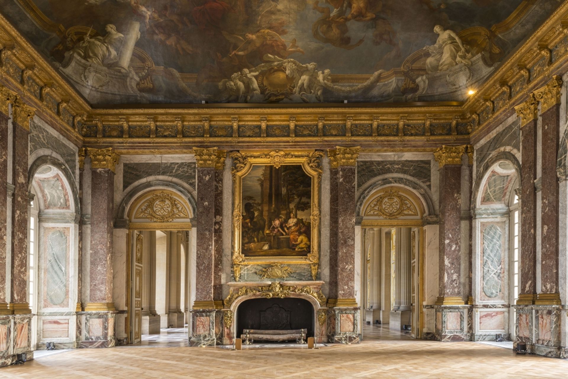 The Room of Abundance at the Palace of Versailles © Chateau de Versailles