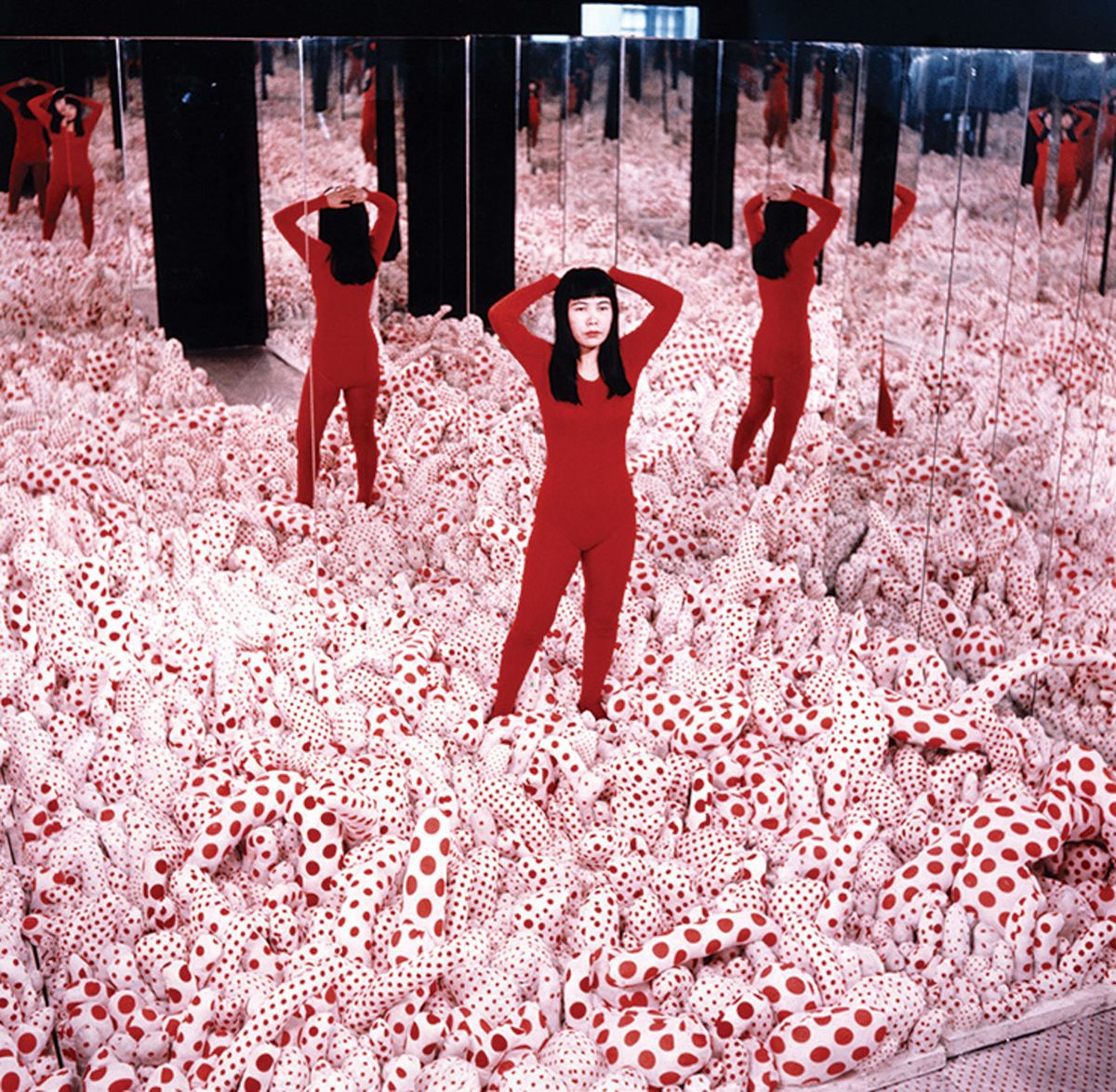 Yayoi Kusama's Infinity Mirror Room – Phalli’s Field (1965) © Yayoi Kusama, courtesy of Ota Fine Arts, Victoria Miro, David Zwirner