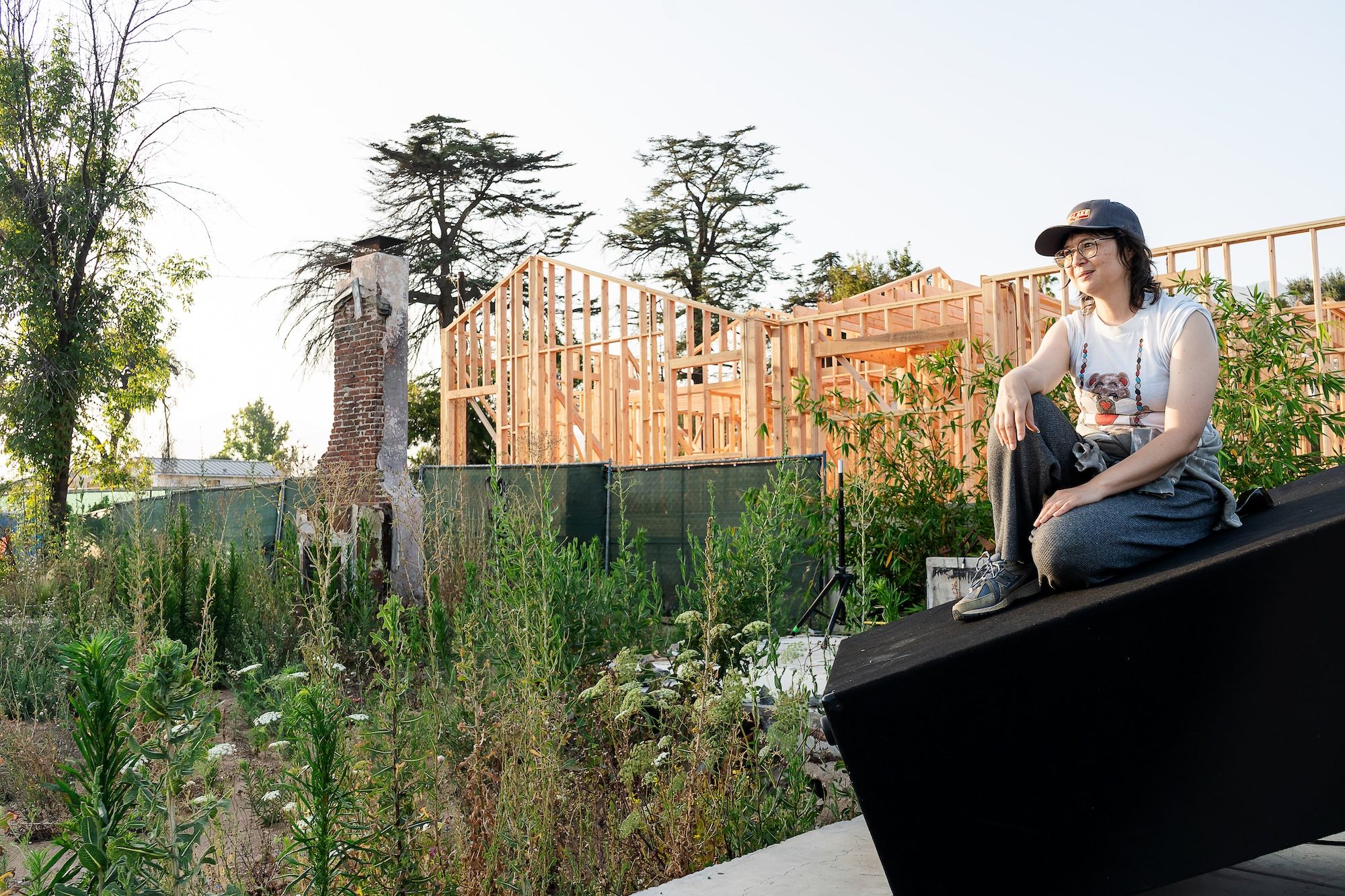 Kelly Akashi and buddies have a good time Altadena’s resilience after Los Angeles wildfires – The Artwork Newspaper