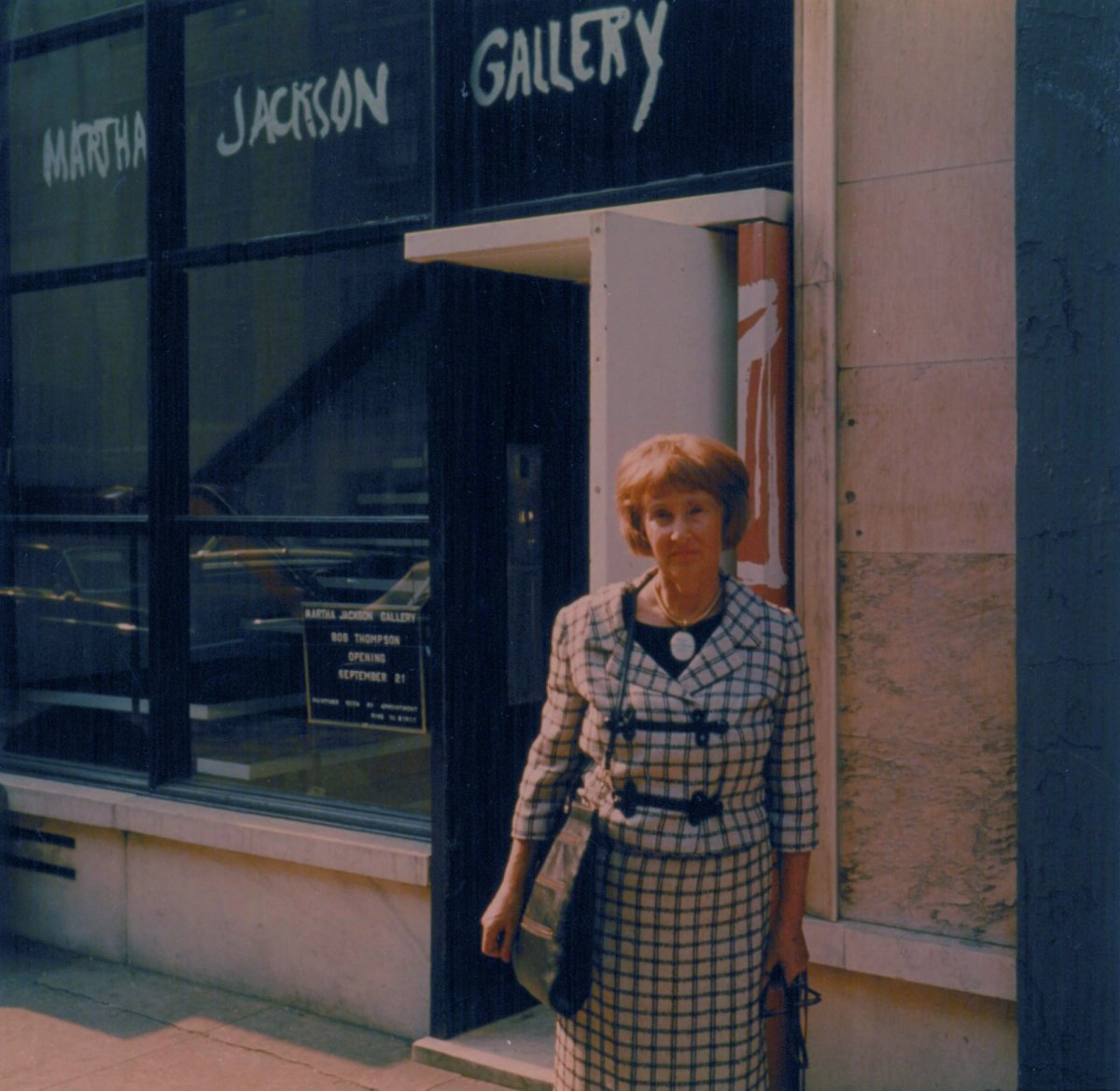 Martha Jackson in front of her gallery on 32 East 69th Street, 1965
Image courtesy of the Martha Jackson Gallery Archives, University at Buffalo Anderson Gallery, State University of New York at Buffalo