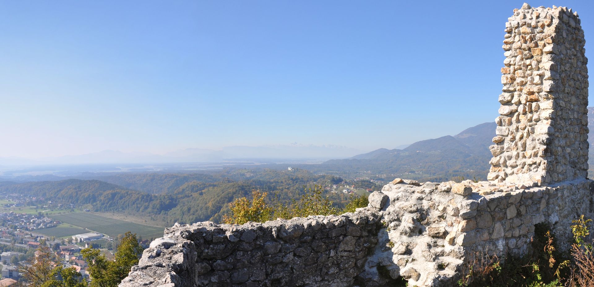 The ruins of Stari Grad (Old Castle) near Kamnik, Slovenia Photo: Flickr user alukasev