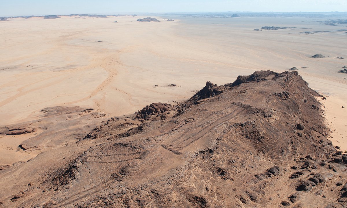 Stone Complex Riyadh Mysterious stone structures in Saudi Arabia are around 7,000 years old ...