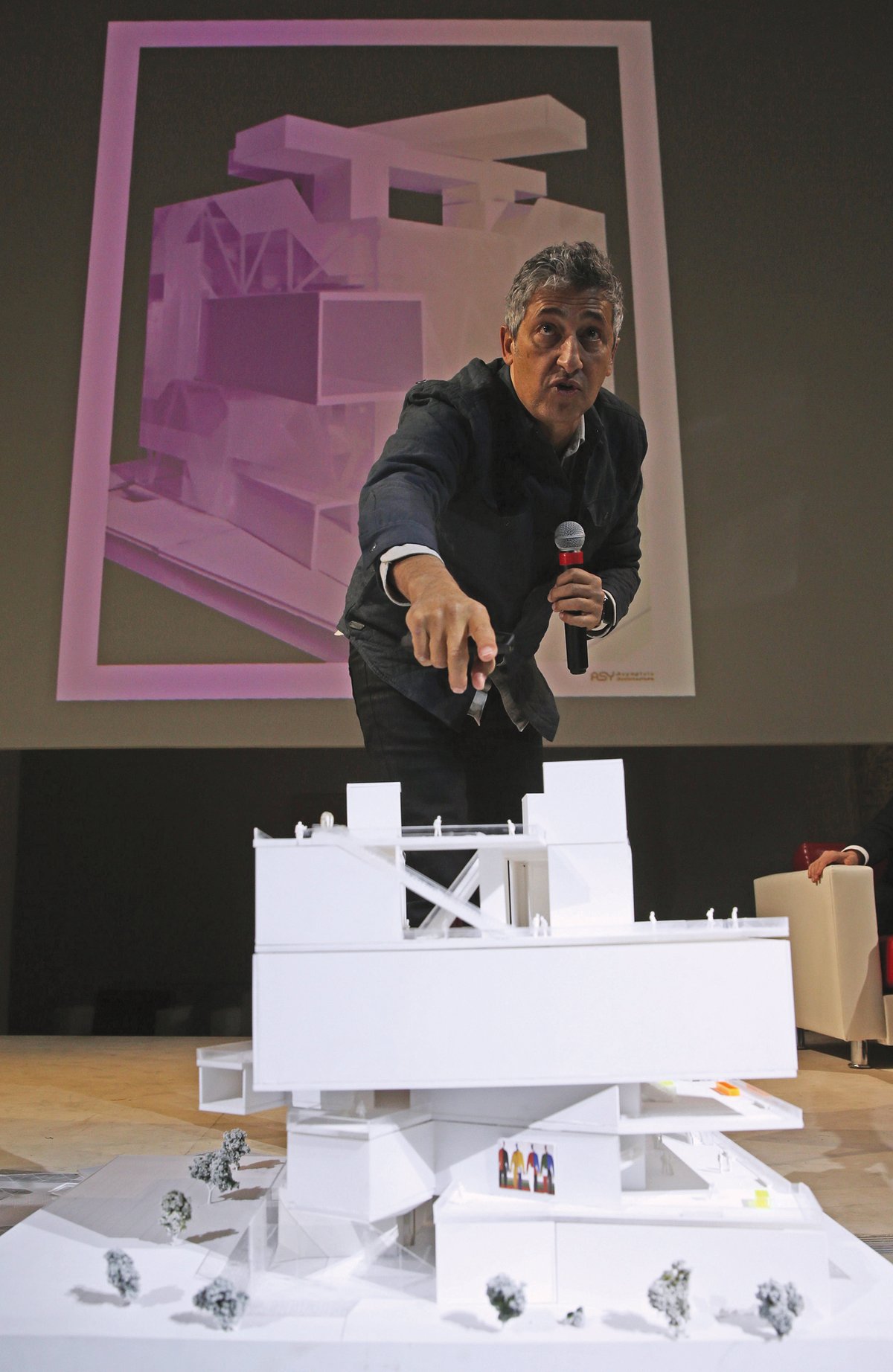 Hani Rashid at the unveiling of the museum project in 2015; he says he had heard nothing from the city council for a year. Photo: Artyom Korotayev/TASS/Alamy Live News.