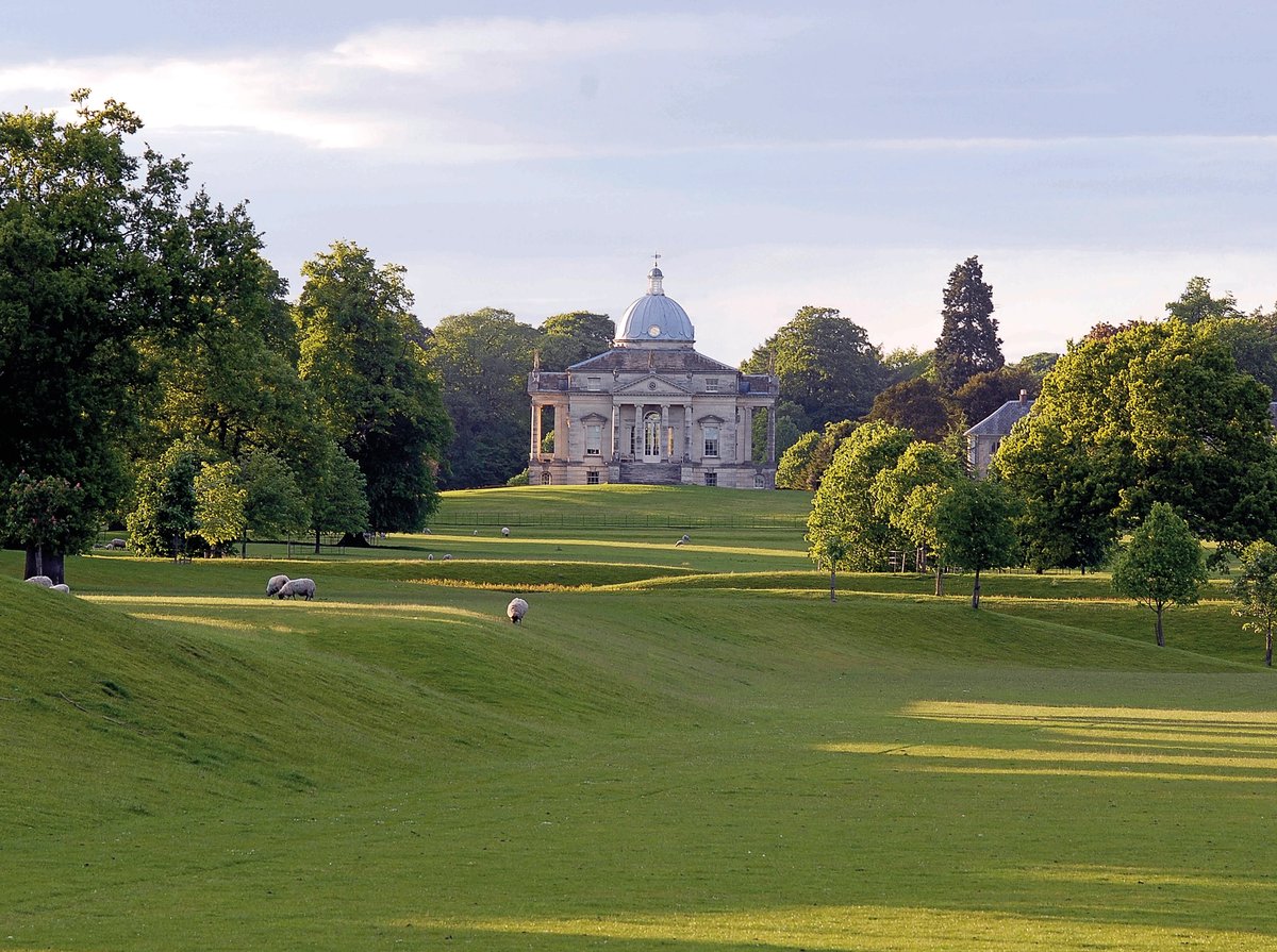 Henbury Hall © Val Corbett