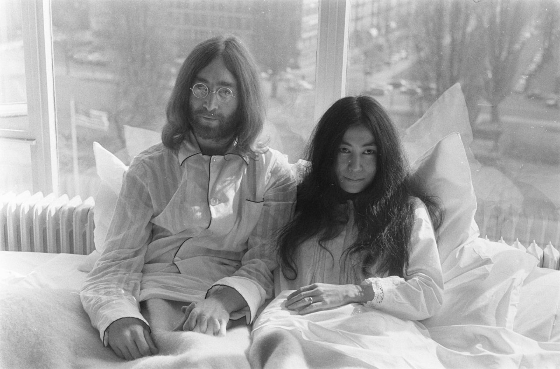 Yoko Ono considered Lennon's diaries to be "holy" Wiki Commons