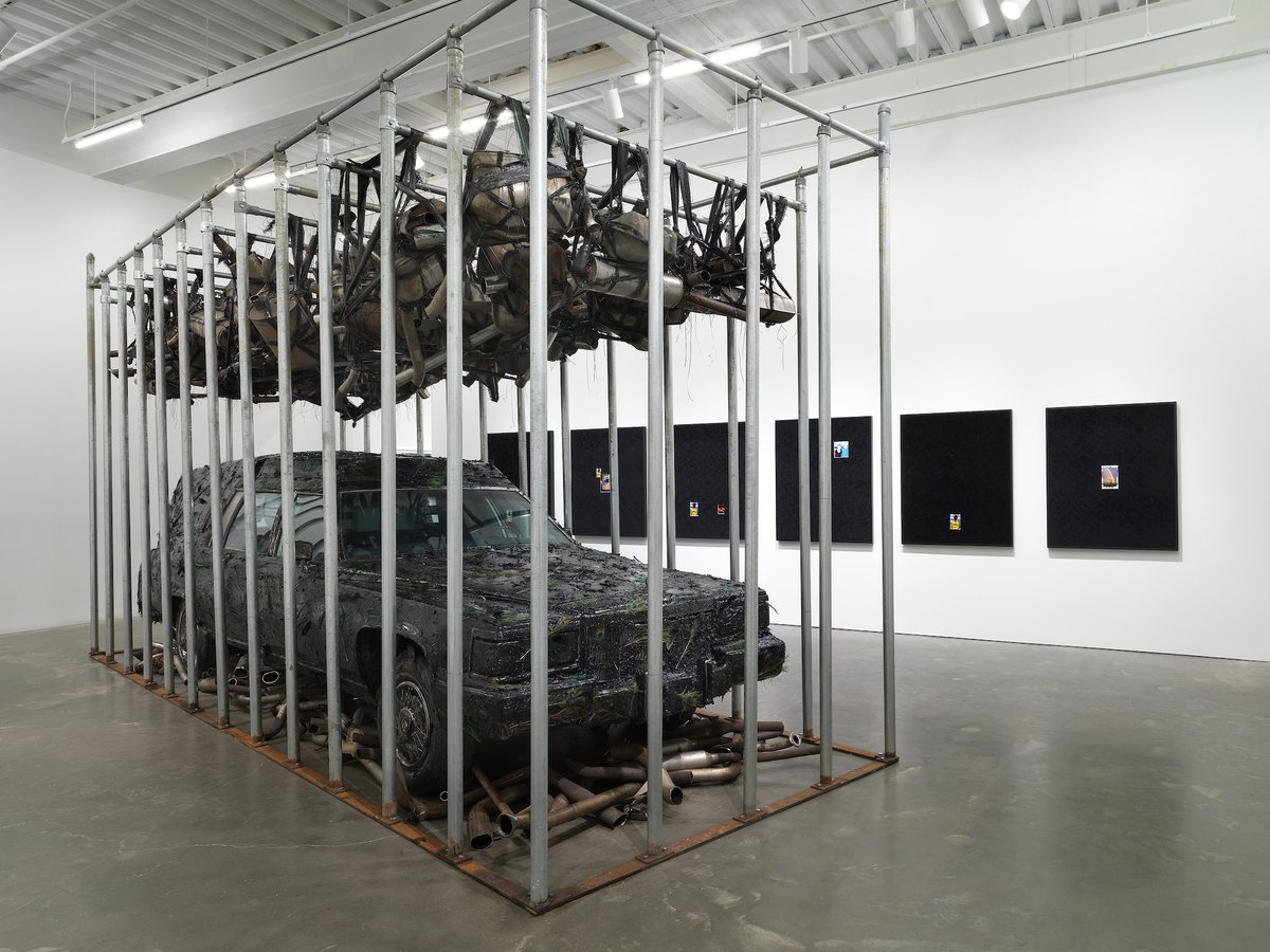 Nari Ward, Peace Keeper (1995/2020), collection of the Baltimore Museum of Art Courtesy the artist and Lehmann Maupin, New York, Hong Kong, Seoul and London