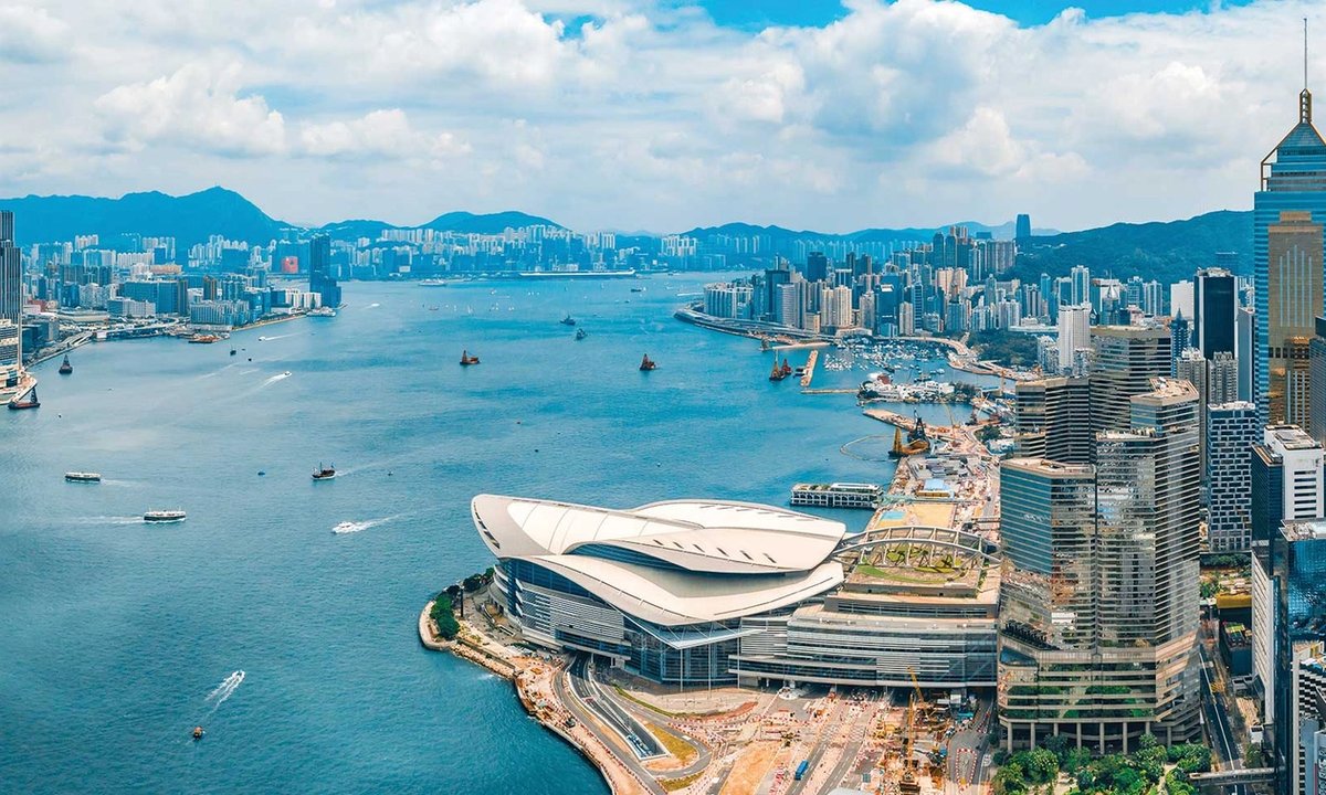 Art Basel Hong Kong finally back to pre-pandemic size—what’s changed since 2019? Art Basel Hong Kong finally back to pre-pandemic size—what’s changed since 2019?