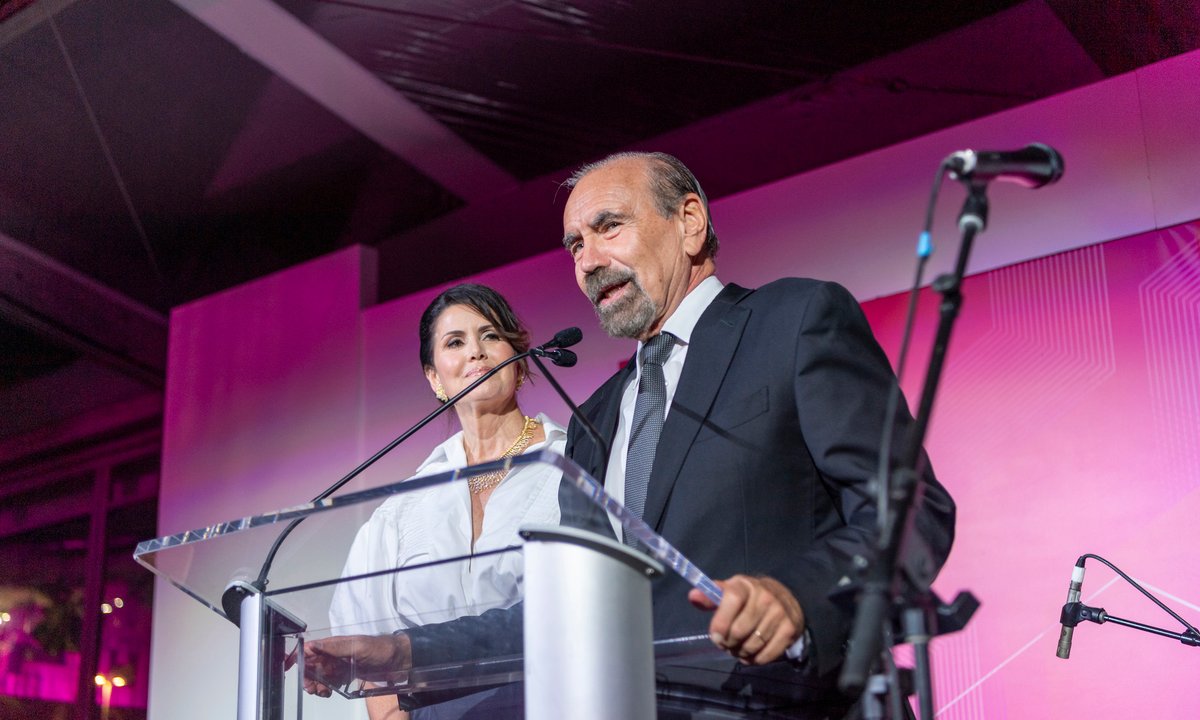 Collector Jorge Pérez blasts Ron DeSantis for vetoing m in Florida arts funding Collector Jorge Pérez blasts Ron DeSantis for vetoing m in Florida arts funding
