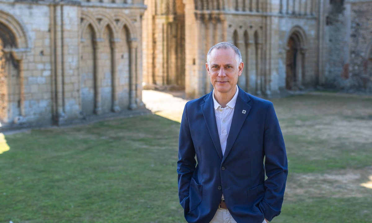 V&A deputy director Tim Reeve appointed to lead English Heritage – The Art Newspaper V&A deputy director Tim Reeve appointed to lead English Heritage – The Art Newspaper