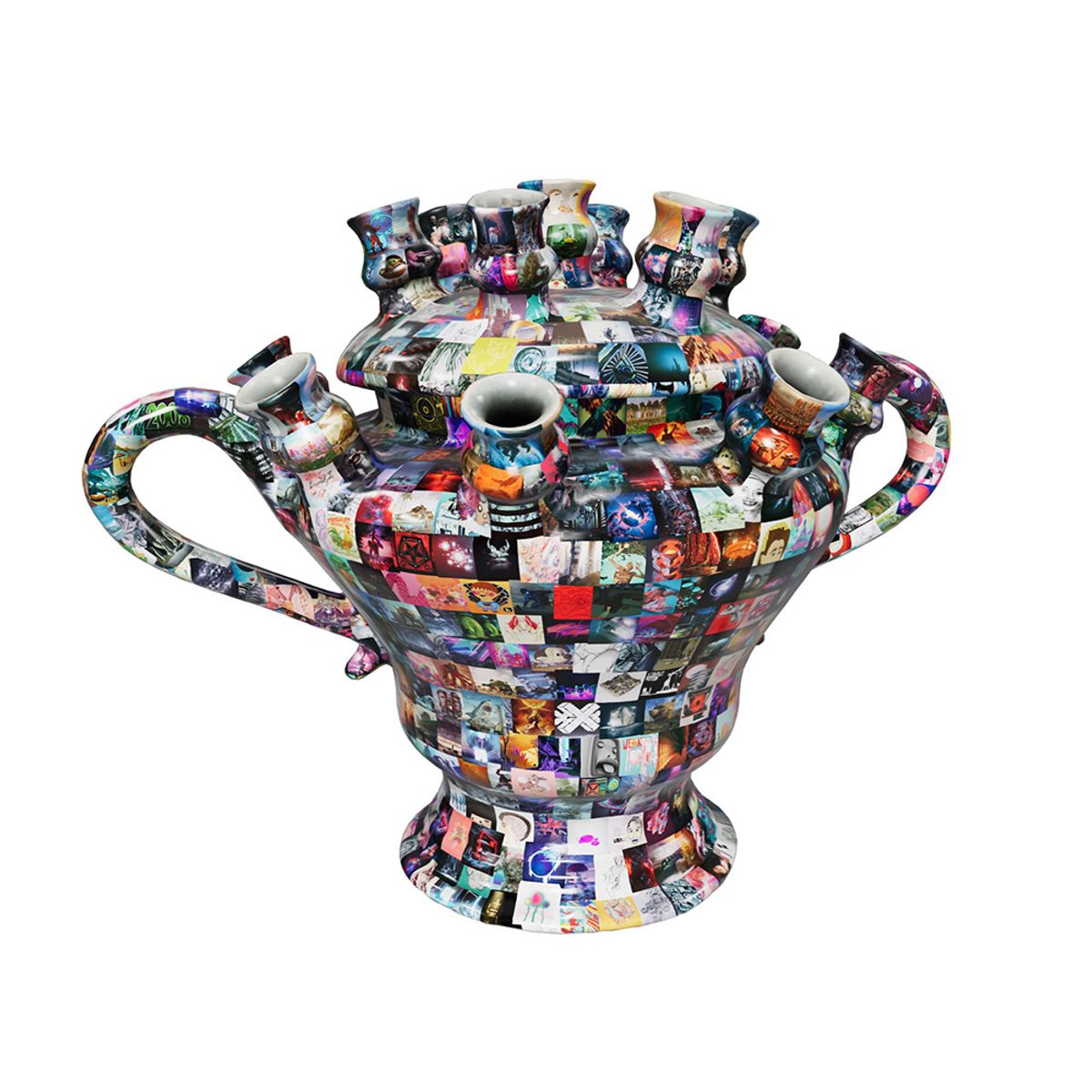 Aronson’s “digital twin” NFT titled $69m Art—with Beeple’s Everydays superimposed on a 17th-century Delftware vase—is one of the NFTs minted today on Opensea Courtesy of Aronson Delftware