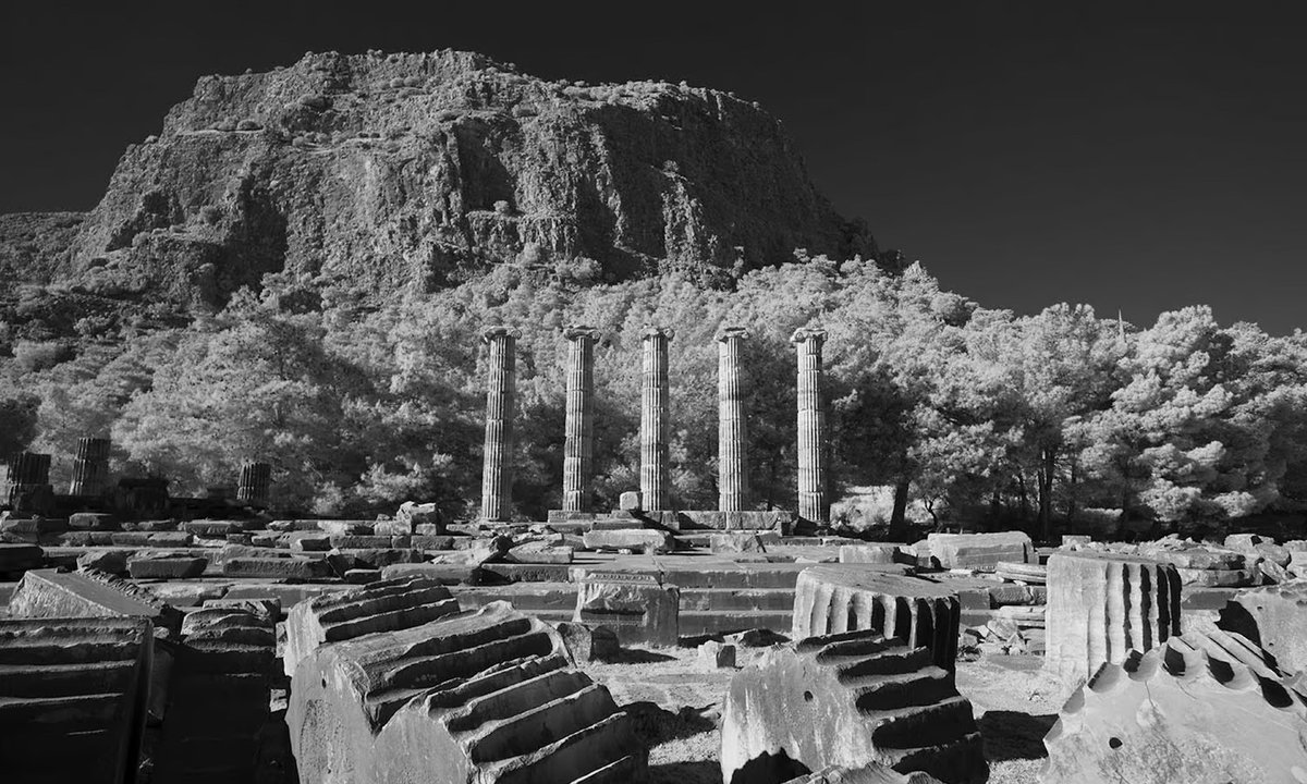 In the new documentary Architecton, buildings collapse and stones dance – The Art Newspaper In the new documentary Architecton, buildings collapse and stones dance – The Art Newspaper