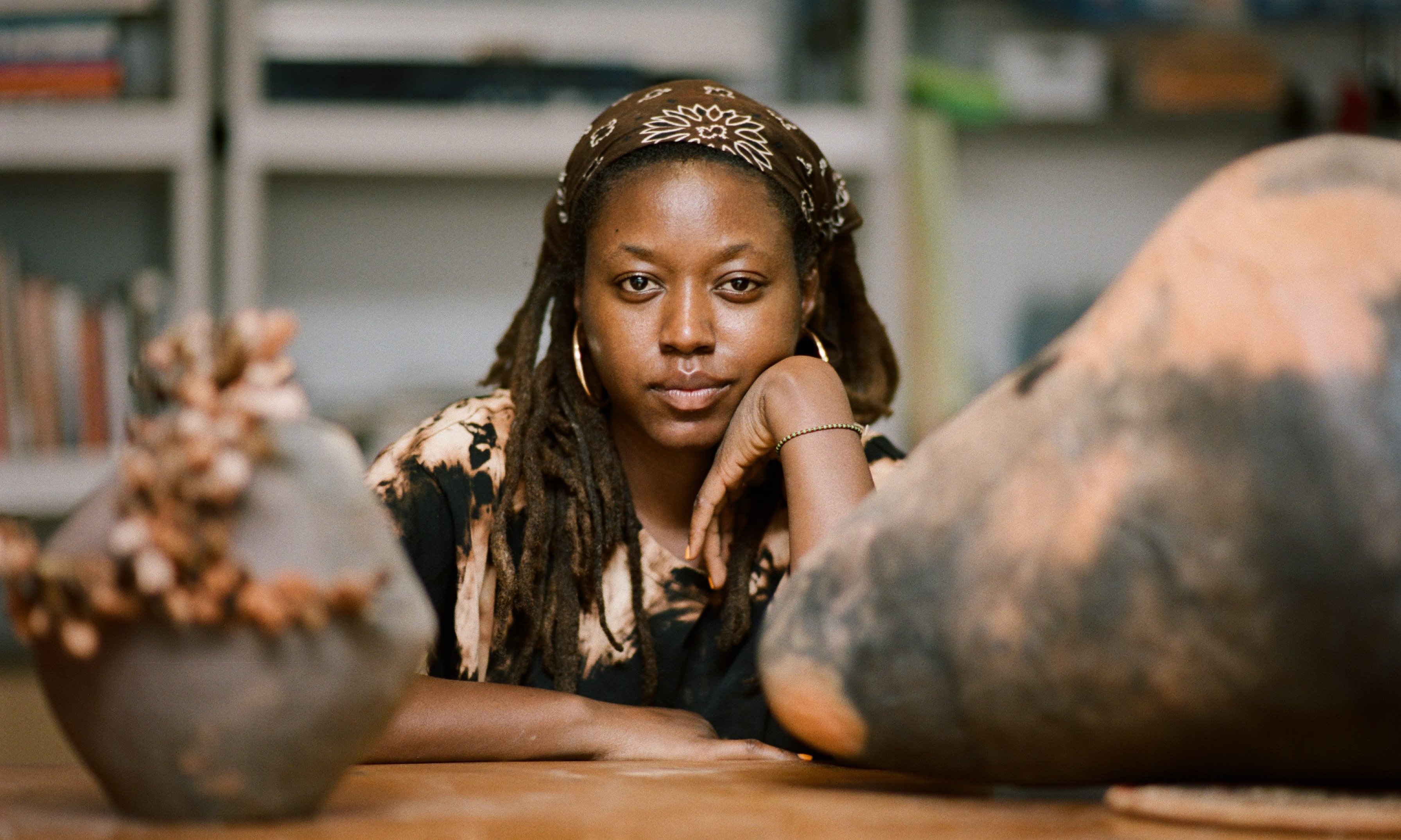 A new generation of ceramicists takes the spotlight in London show - Vimarsana News