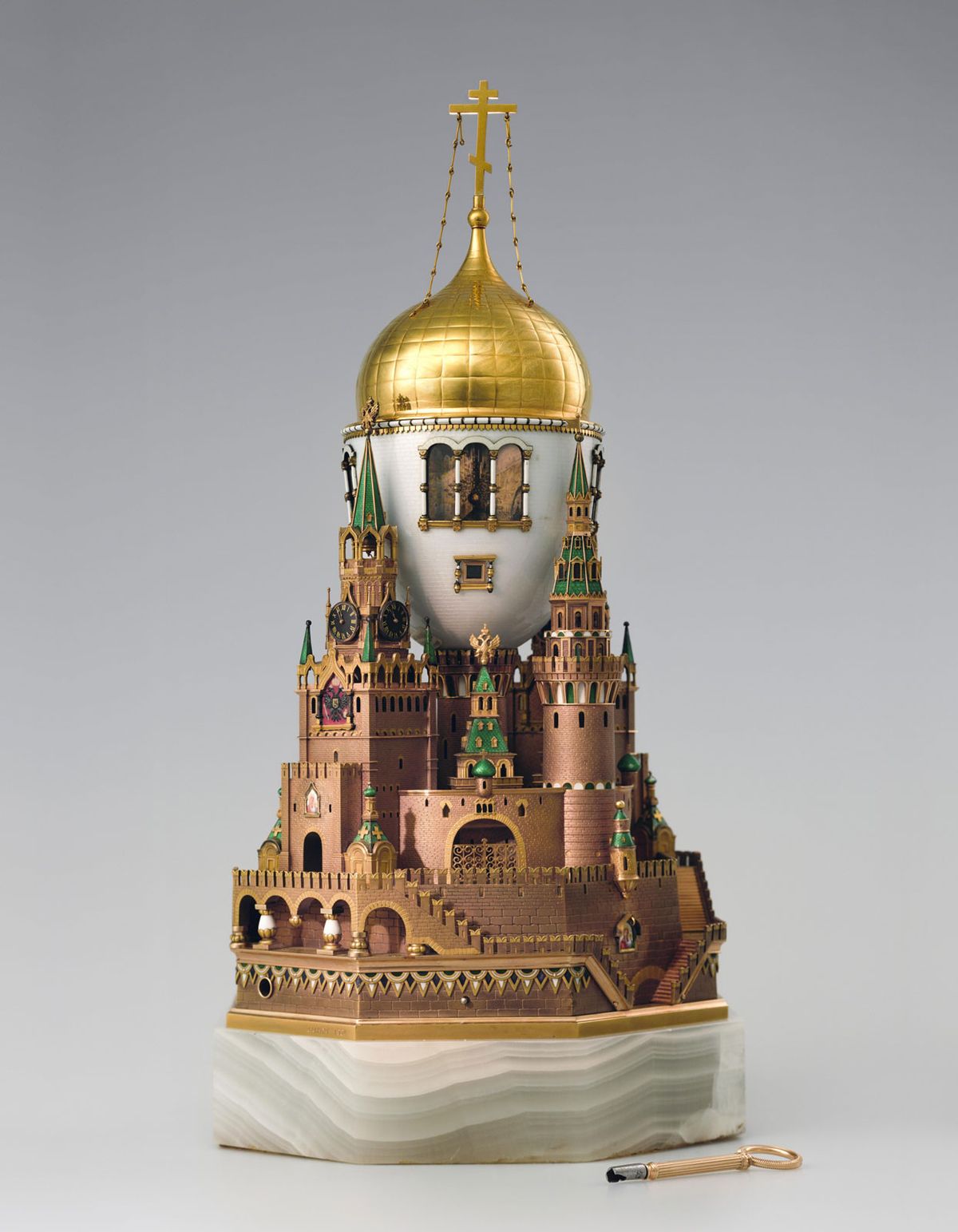 The Moscow Kremlin Easter egg (1904–06) made by the House of Fabergé was a gift from Nicholas II to Alexandra Feodorovna © Moscow Kremlin Museums