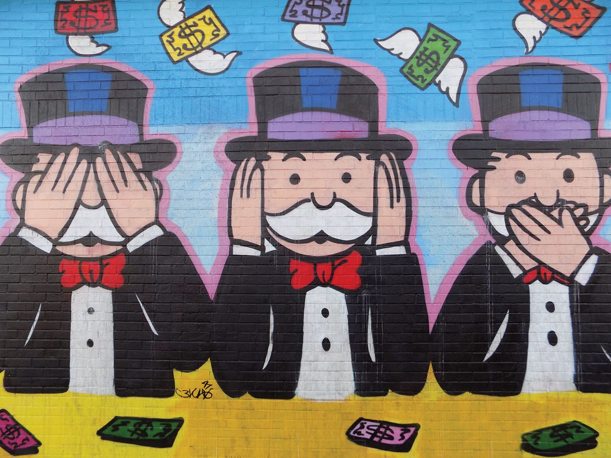 See no evil, hear no evil, speak no evil: American street artist Alec Monopoly’s take on money matters © BP Miller/Unsplash