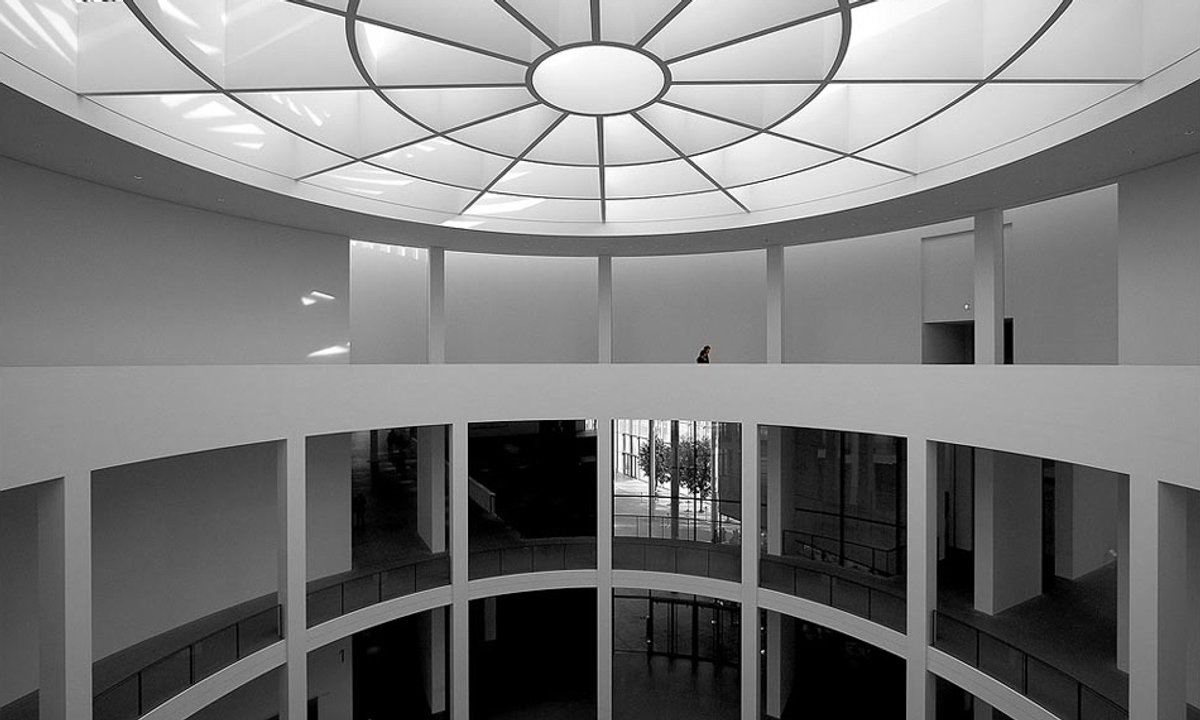 Museum employee hangs his own art in Munich institution—and gets the chop Museum employee hangs his own art in Munich institution—and gets the chop