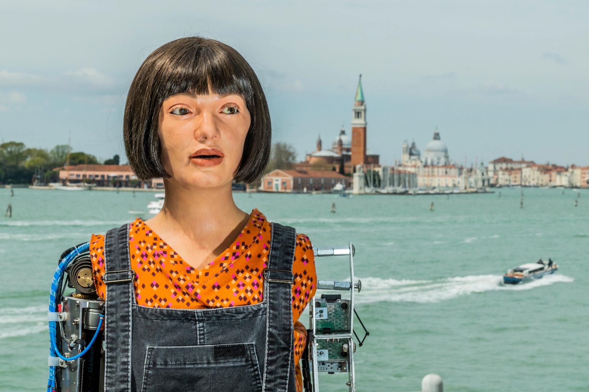 Ai-Da makes history at the Venice Biennale 2022 Photo: Guy Bell