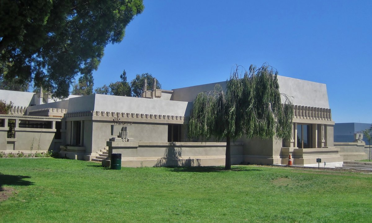 After a close call, Frank Lloyd Wright's Hollyhock House keeps its Unesco status