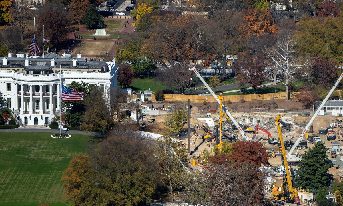 Construction of White House ballroom must stop, federal judge orders – The Art Newspaper
